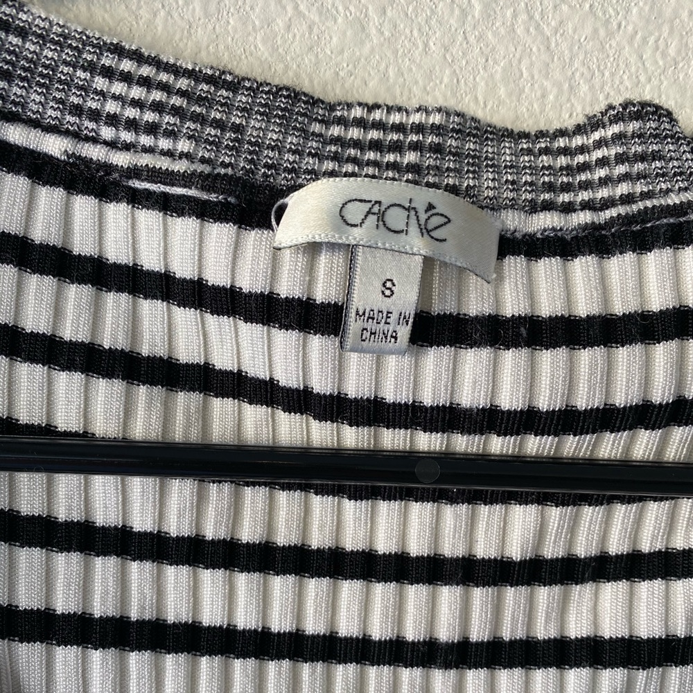 Cache Ribbed Top - Picture 2 of 4